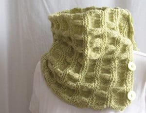 Knitting Cowl Duet Green