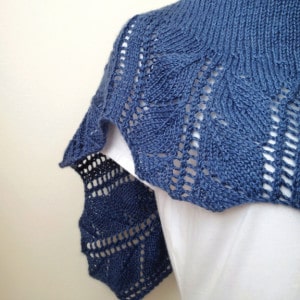 Knitted shawl